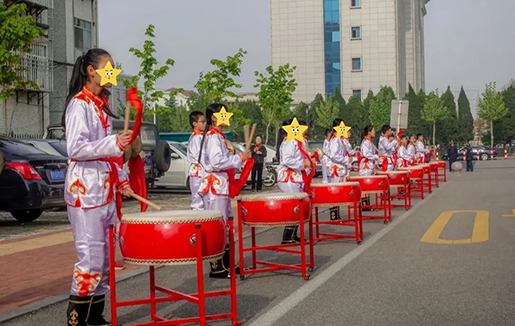 內(nèi)地港寶|香港教育|香港插班|香港小學(xué)|香港中學(xué)|香港直資學(xué)校|香港Band1學(xué)校|香島中學(xué)|圣士提反中學(xué)|香港寄宿學(xué)校