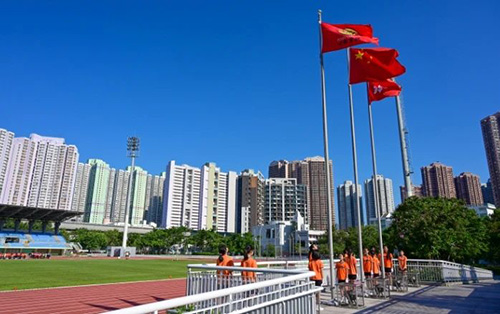 香港|香港插班|香港中學|香港新移民|新來港家庭|香港Band1中學|香港中學|香港插班申請|香港升中|香港春季插班|香港秋季插班|香港中學插班|香港培僑書院|培僑書院|香港愛國學校|香港培僑|劉楚恬|桑稚|難哄