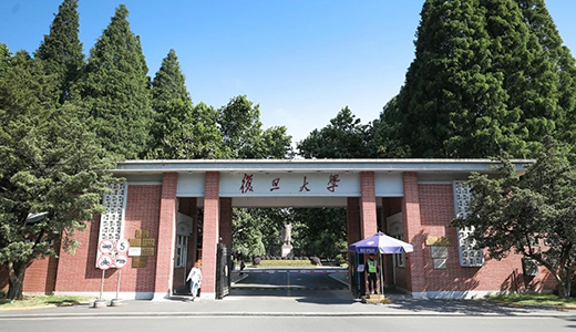高考|高考成績|高考分?jǐn)?shù)線|高考放榜|香港dse|DSE|香港插班|香港教育|香港讀書|香港身份|香港身份優(yōu)勢|港藉生|香港band1中學(xué)|清華大學(xué)|北京大學(xué)|香港升學(xué)
