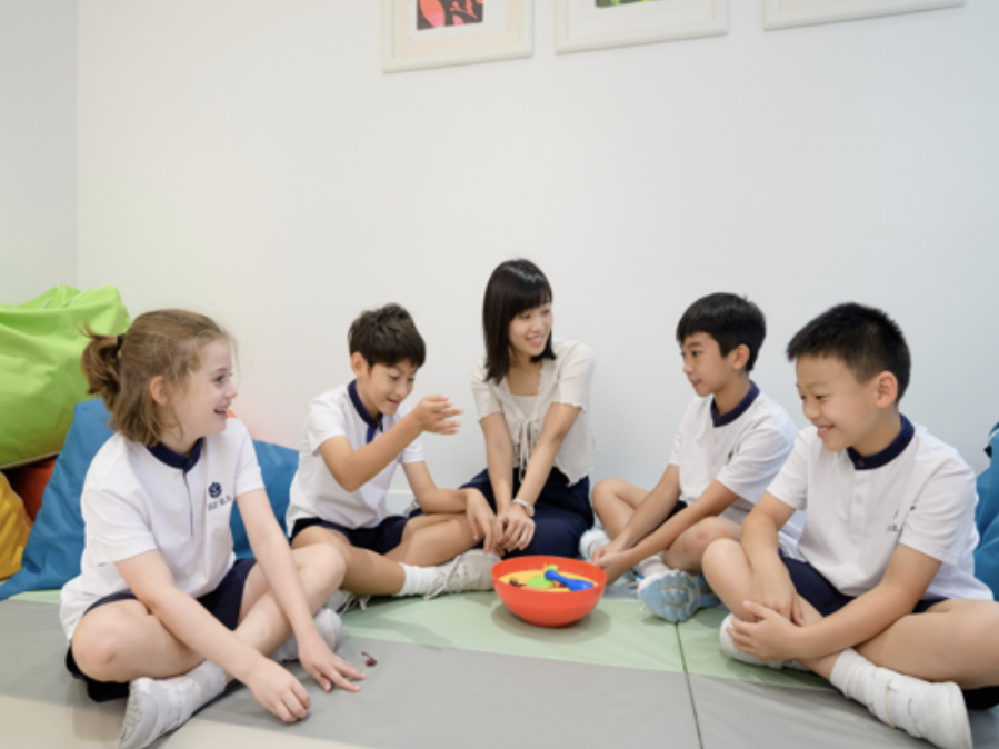 和內(nèi)卷競(jìng)爭(zhēng)說拜拜！香港新移民子女值得嘗試！這里有冷門國(guó)際學(xué)校匯總！
